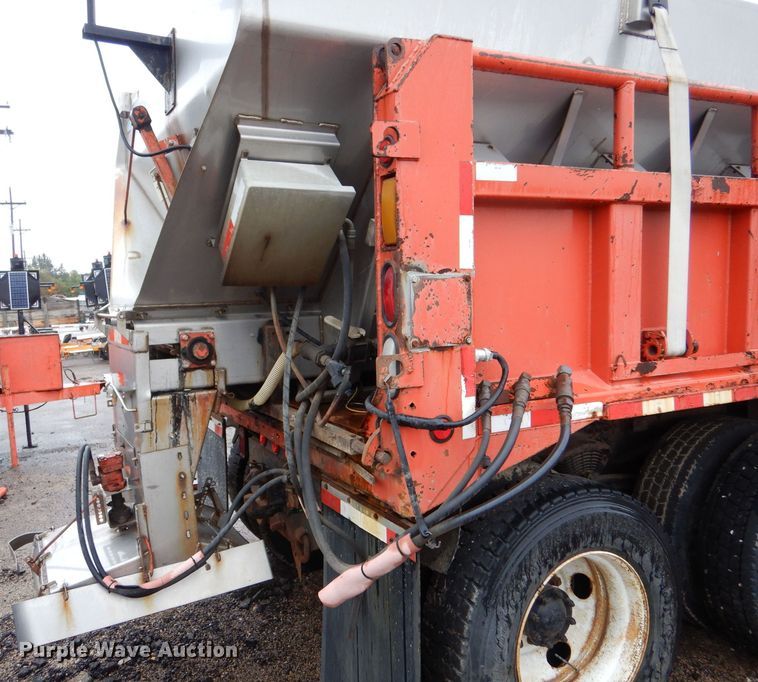 image for item LU9545 2001 Sterling LT7501  dump truck