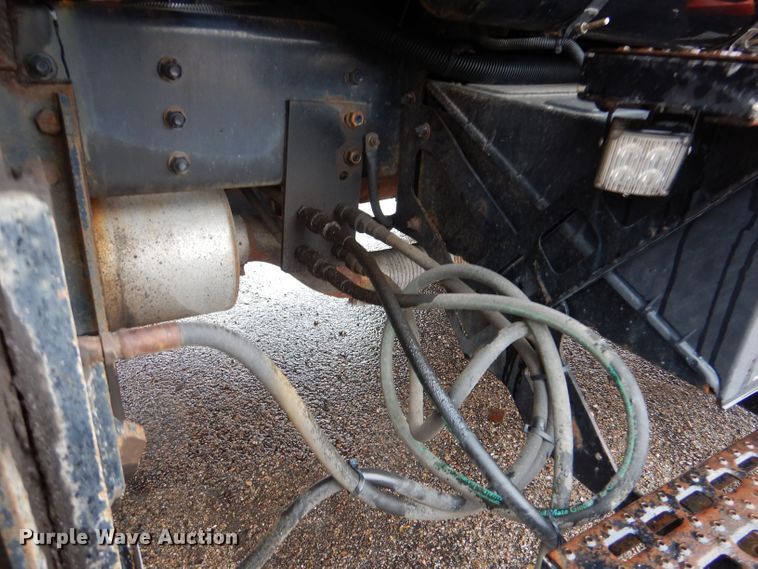 image for item LU9545 2001 Sterling LT7501  dump truck