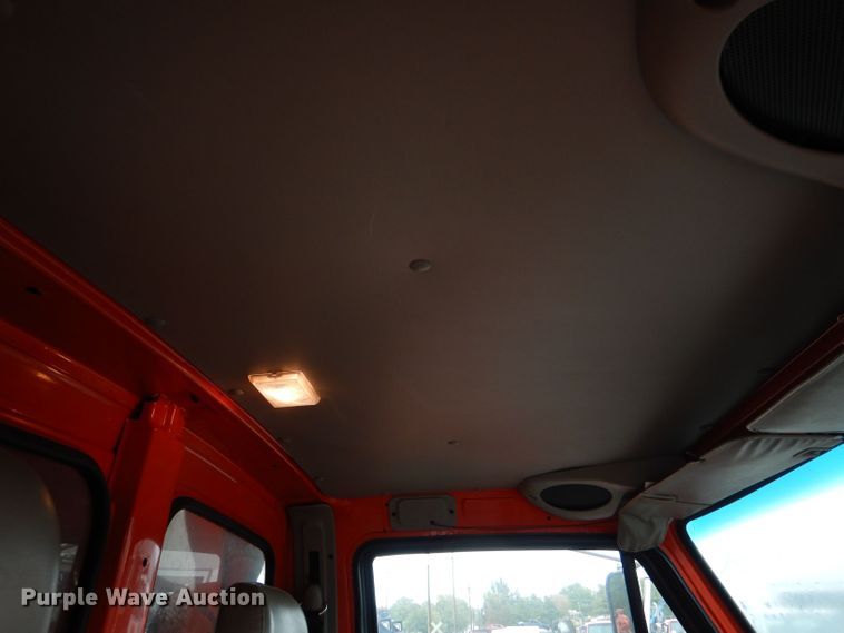 image for item LU9545 2001 Sterling LT7501  dump truck