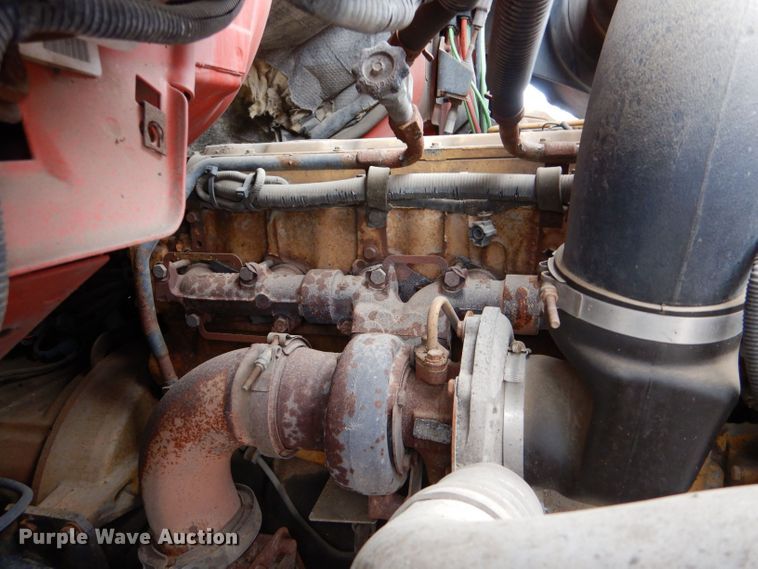 image for item LU9545 2001 Sterling LT7501  dump truck