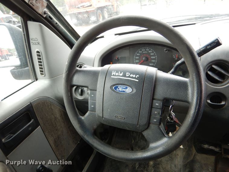 image for item LU9546 2008 Ford F150 XL  SuperCab pickup truck