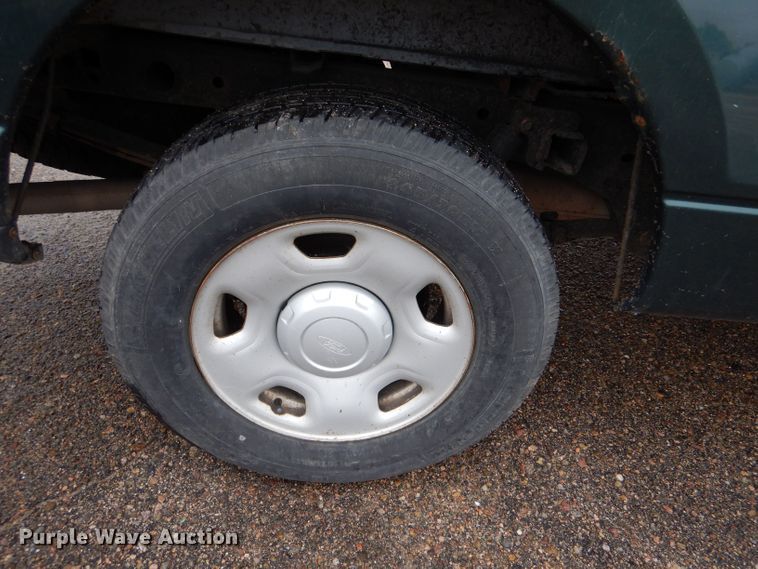 image for item LU9546 2008 Ford F150 XL  SuperCab pickup truck