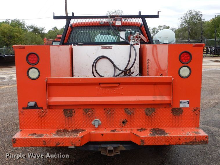 image for item LU9547 2011 Ford F250 Super Duty XL  utility bed pickup truck