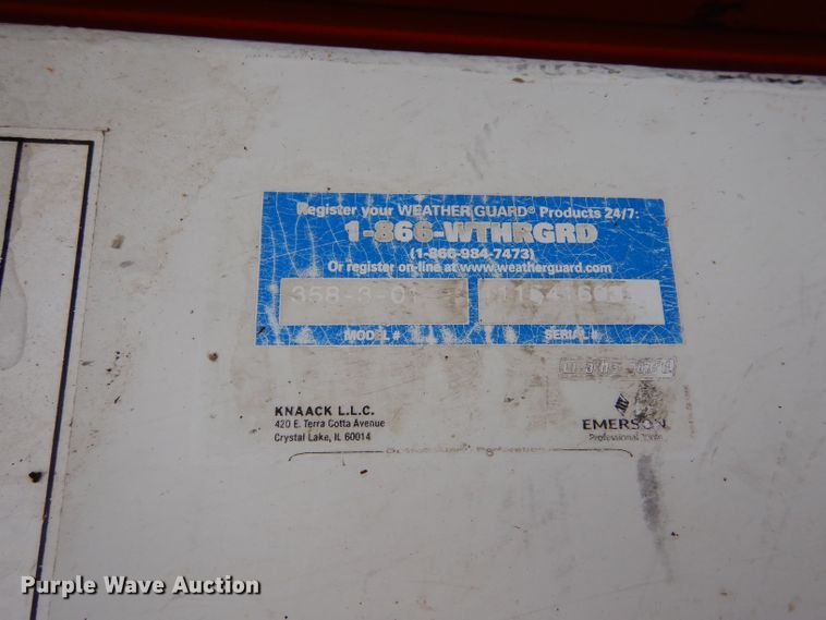 image for item LU9547 2011 Ford F250 Super Duty XL  utility bed pickup truck