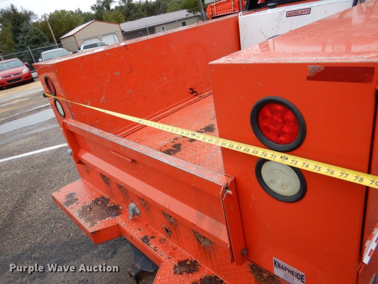 image for item LU9547 2011 Ford F250 Super Duty XL  utility bed pickup truck