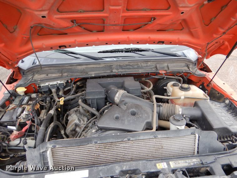 image for item LU9547 2011 Ford F250 Super Duty XL  utility bed pickup truck