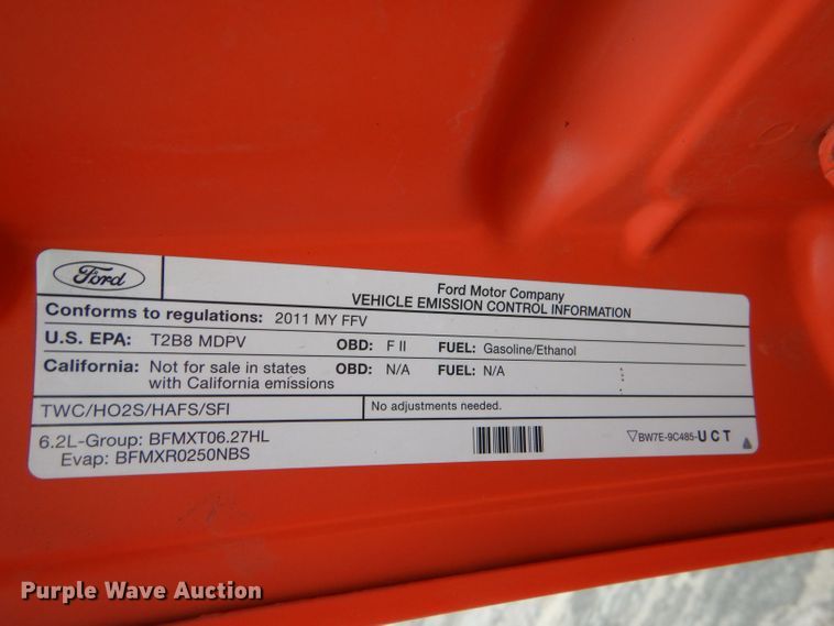 image for item LU9547 2011 Ford F250 Super Duty XL  utility bed pickup truck