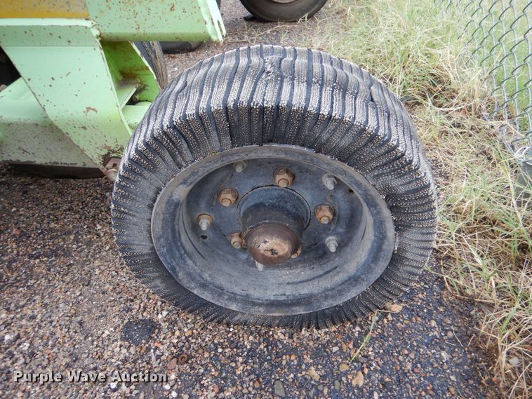 image for item LU9549 2008 Shulte XH-1500 batwing rotary mower