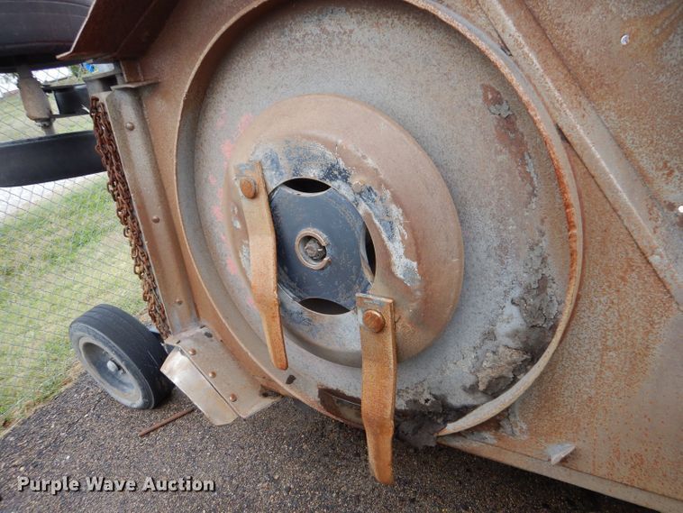 image for item LU9552 2011 Land Pride RCB6610  rotary mower