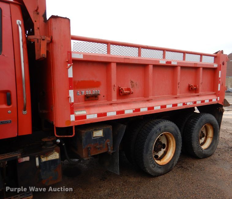 image for item LU9557 2003 Sterling LT7501  dump truck
