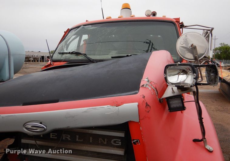 image for item LU9557 2003 Sterling LT7501  dump truck