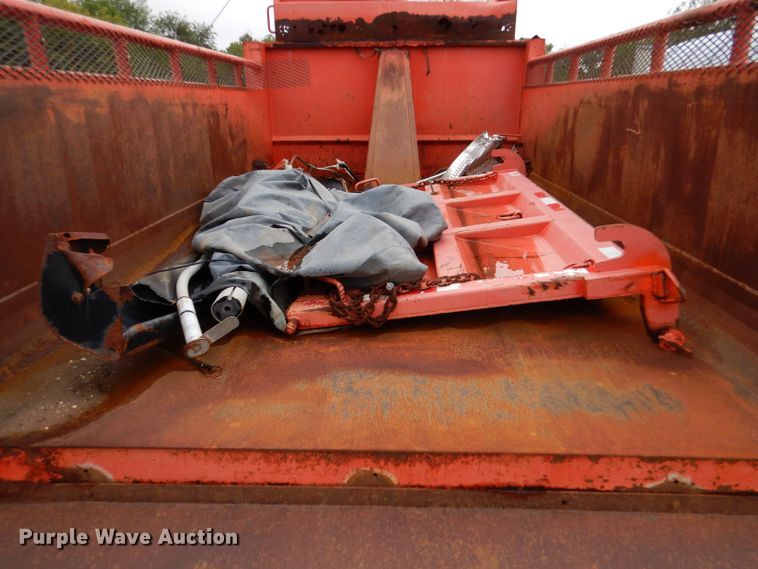 image for item LU9557 2003 Sterling LT7501  dump truck