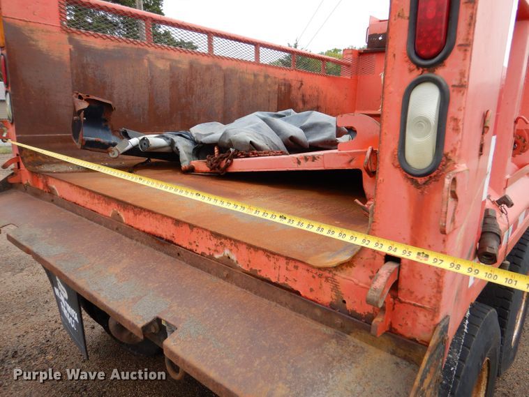 image for item LU9557 2003 Sterling LT7501  dump truck