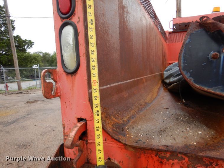 image for item LU9557 2003 Sterling LT7501  dump truck