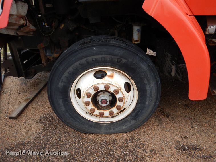 image for item LU9557 2003 Sterling LT7501  dump truck