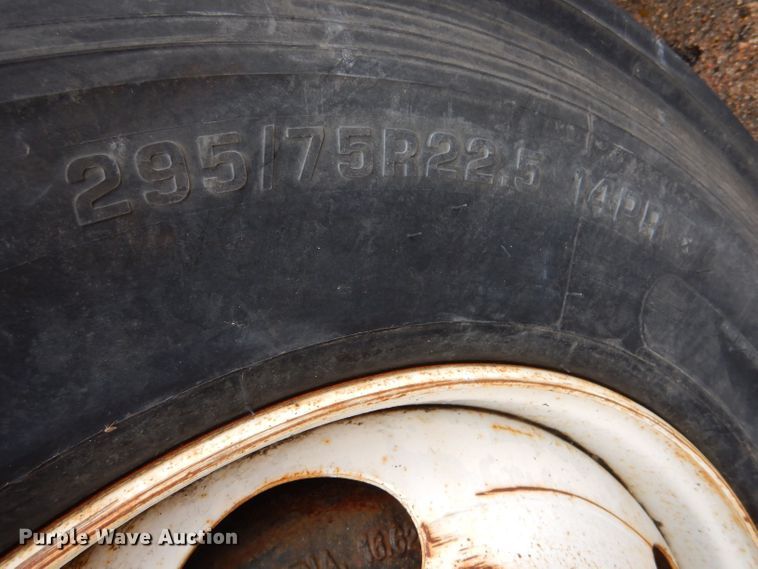 image for item LU9557 2003 Sterling LT7501  dump truck