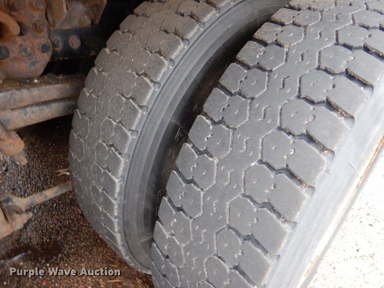 image for item LU9557 2003 Sterling LT7501  dump truck