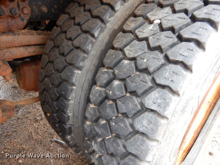 image for item LU9557 2003 Sterling LT7501  dump truck