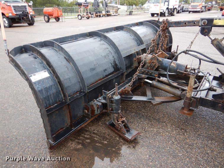 image for item LU9560 2001 Sterling LT7501  dump truck