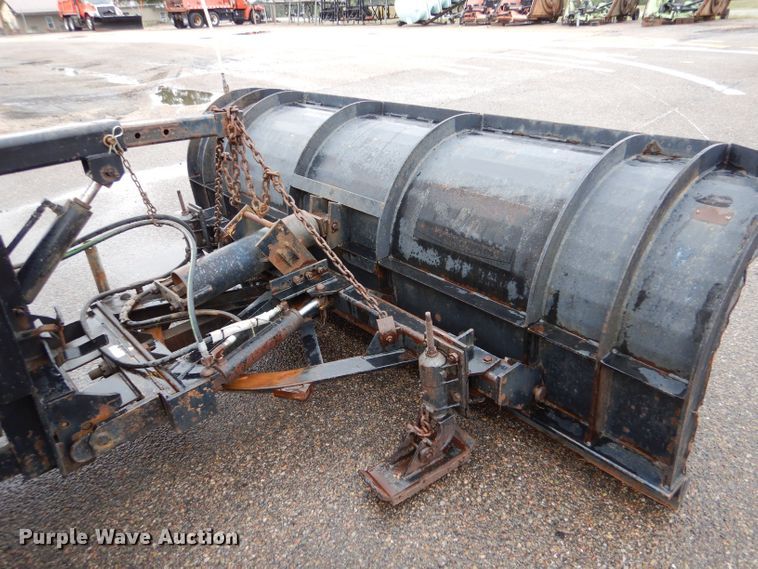 image for item LU9560 2001 Sterling LT7501  dump truck