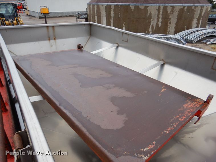 image for item LU9560 2001 Sterling LT7501  dump truck