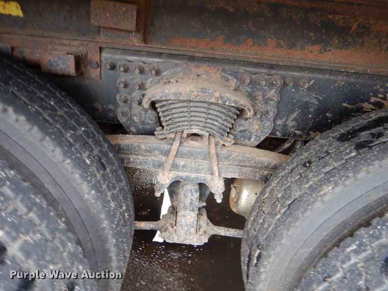 image for item LU9560 2001 Sterling LT7501  dump truck