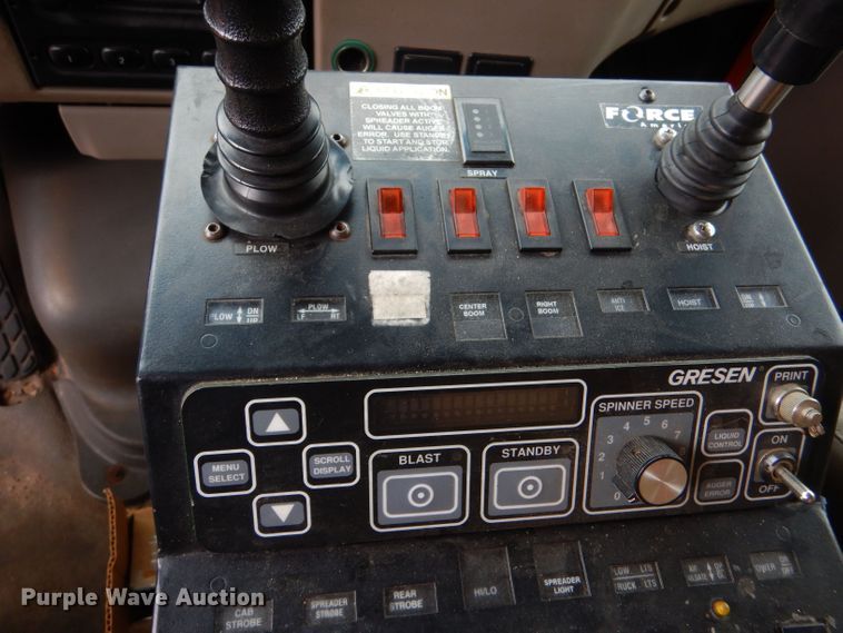 image for item LU9560 2001 Sterling LT7501  dump truck