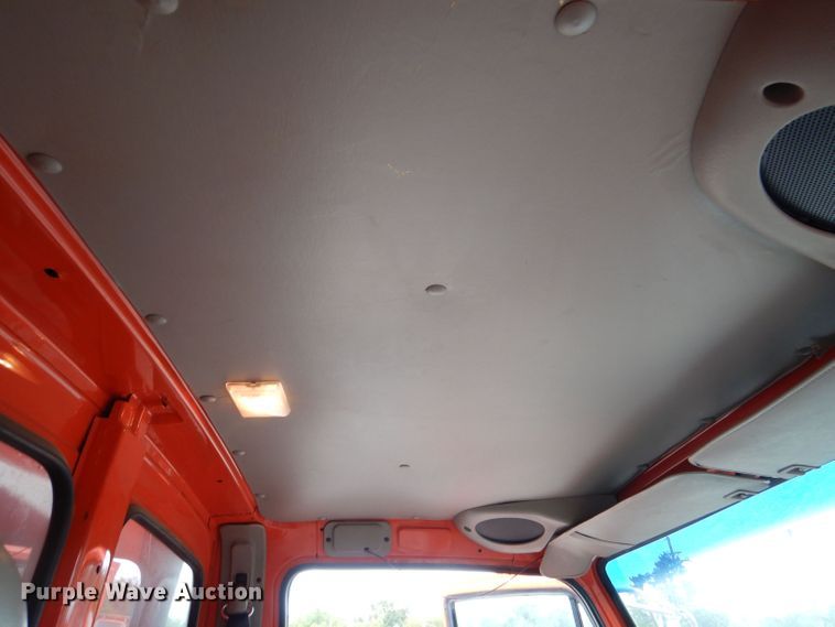 image for item LU9560 2001 Sterling LT7501  dump truck