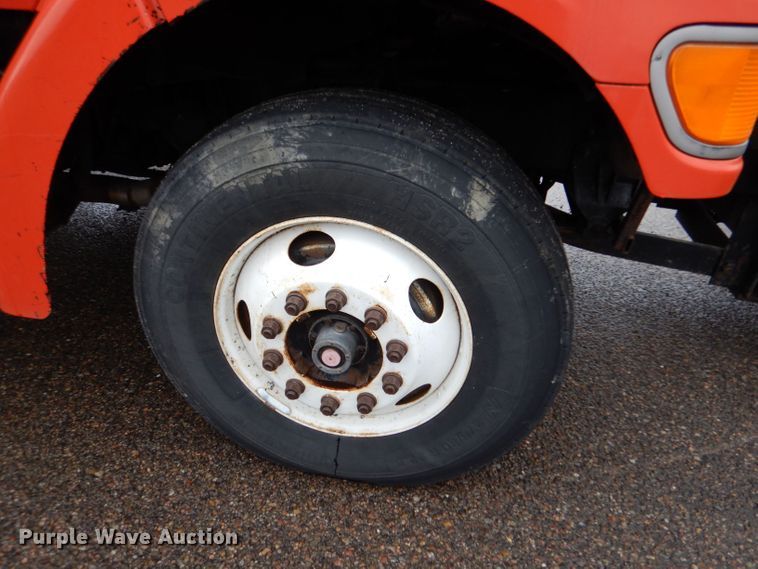 image for item LU9560 2001 Sterling LT7501  dump truck