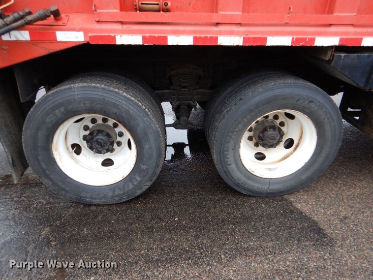 image for item LU9560 2001 Sterling LT7501  dump truck