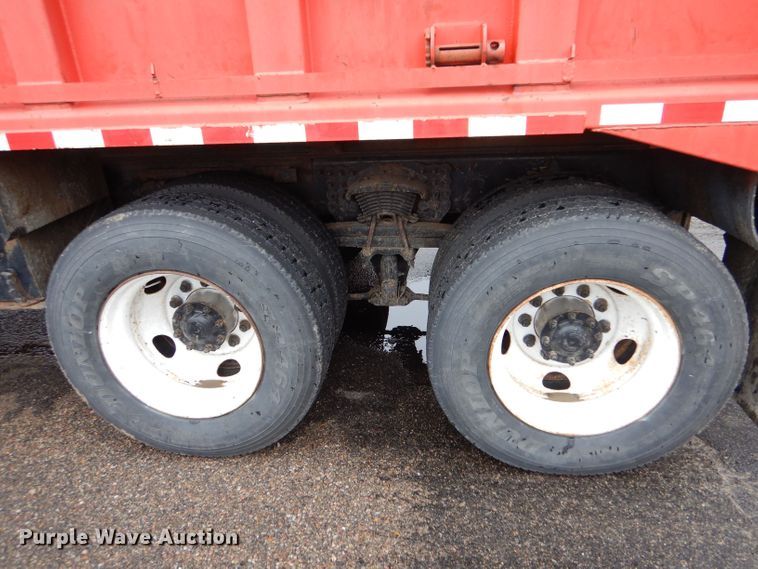 image for item LU9560 2001 Sterling LT7501  dump truck