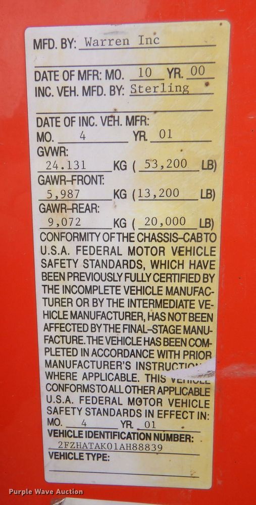 image for item LU9560 2001 Sterling LT7501  dump truck