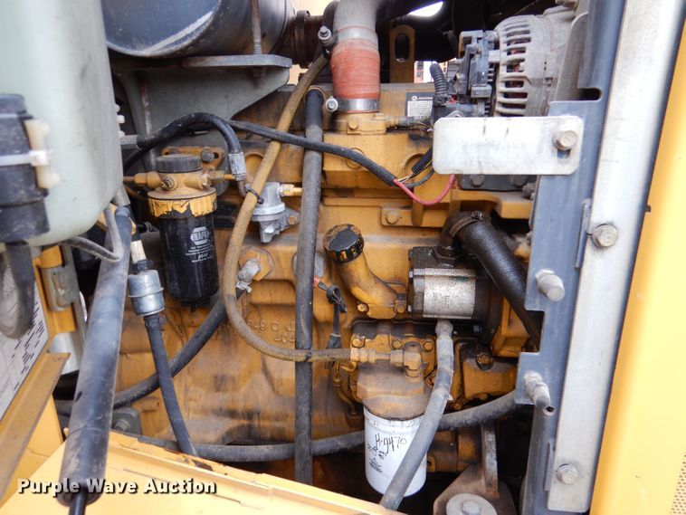 image for item LU9561 2006 John Deere 444J  wheel loader