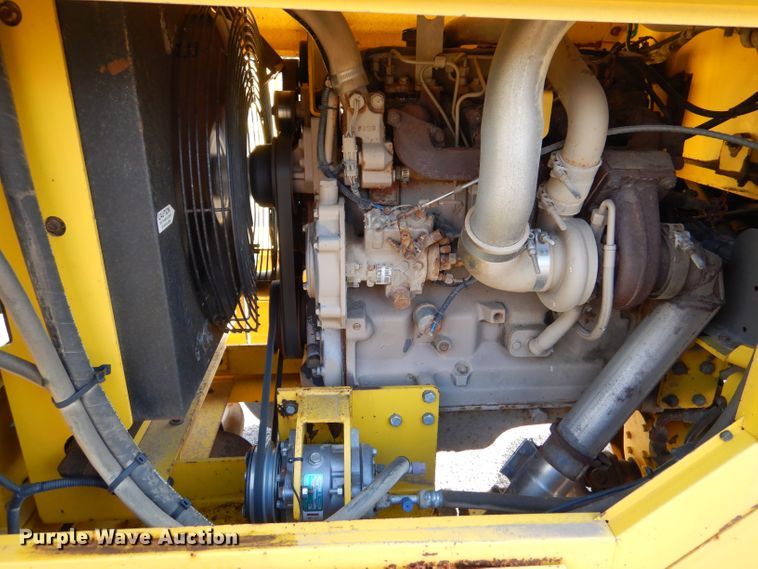 image for item LU9565 2010 Superior Broom DT80-J broom