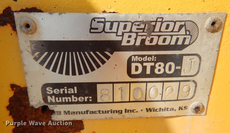 image for item LU9565 2010 Superior Broom DT80-J broom