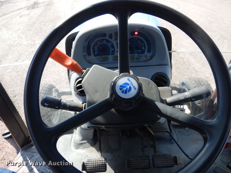 image for item LU9567 2009 New Holland T6020  MFWD tractor