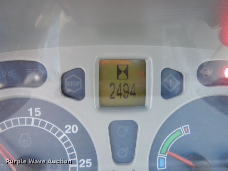 image for item LU9568 2009 New Holland T6020  tractor