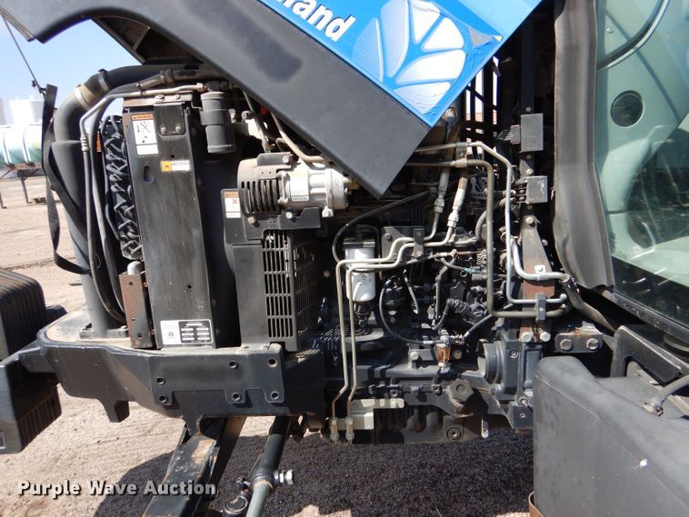 image for item LU9568 2009 New Holland T6020  tractor