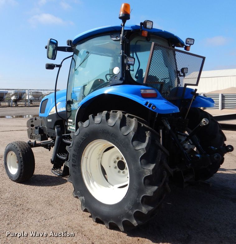 image for item LU9569 2009 New Holland T6020  tractor