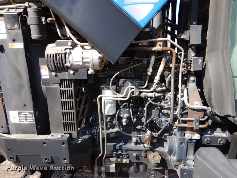 image for item LU9569 2009 New Holland T6020  tractor