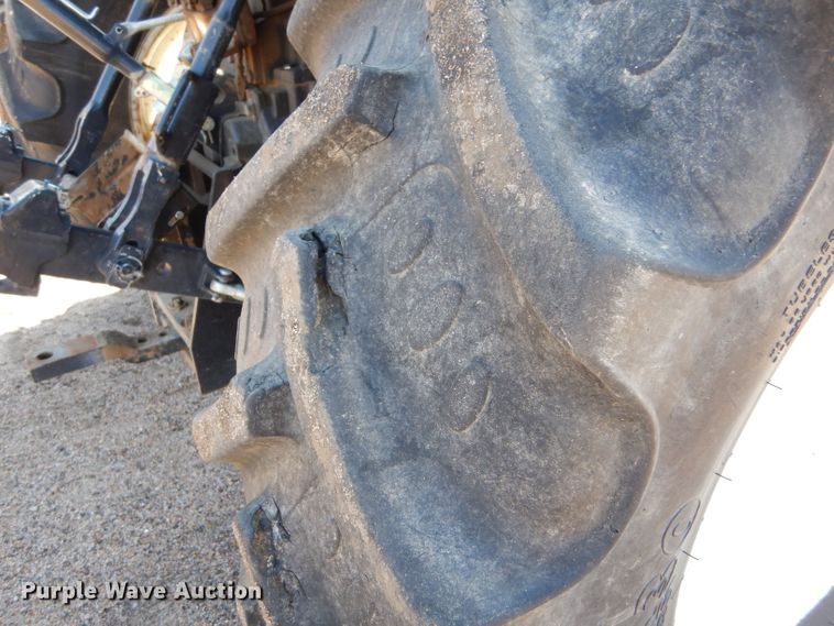 image for item LU9569 2009 New Holland T6020  tractor