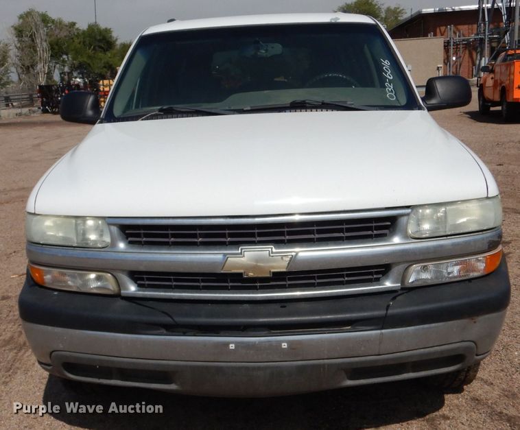 image for item LU9573 2006 Chevrolet Suburban 1500  SUV