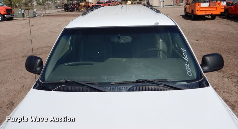image for item LU9573 2006 Chevrolet Suburban 1500  SUV