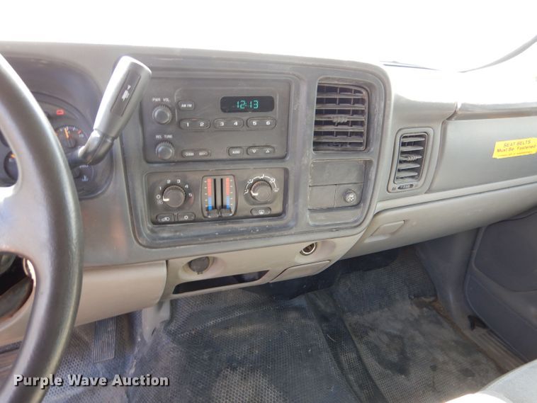 image for item LU9573 2006 Chevrolet Suburban 1500  SUV