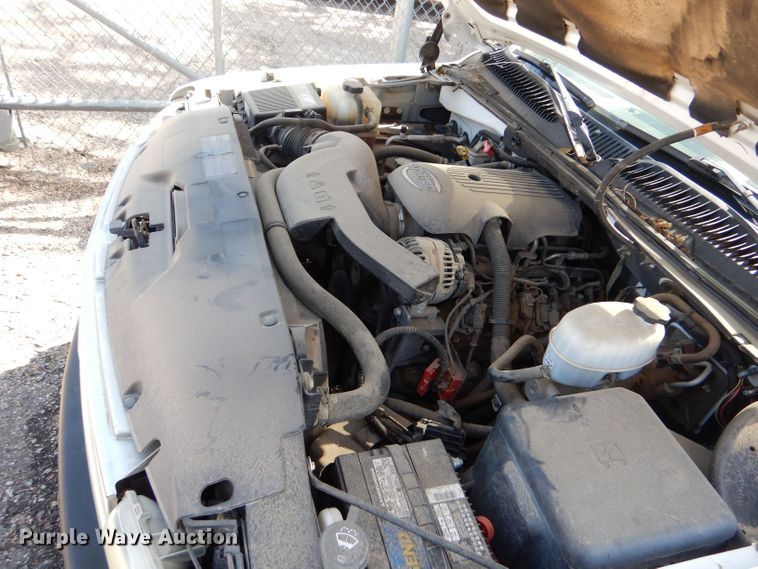 image for item LU9573 2006 Chevrolet Suburban 1500  SUV