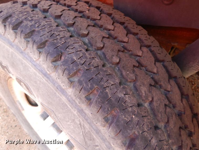 image for item LU9573 2006 Chevrolet Suburban 1500  SUV