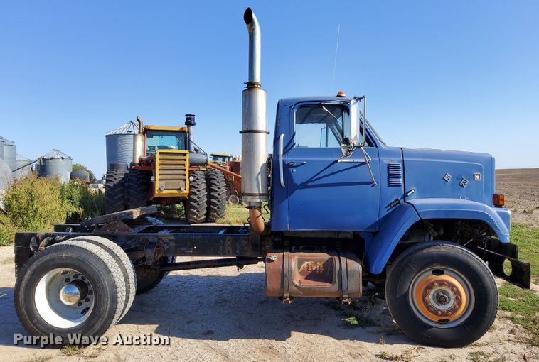 image for item DJ6132 1984 GMC Brigadier  semi truck