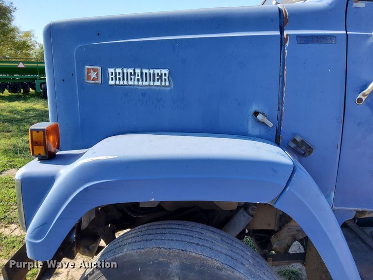 image for item DJ6132 1984 GMC Brigadier  semi truck