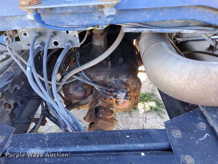 image for item DJ6132 1984 GMC Brigadier  semi truck