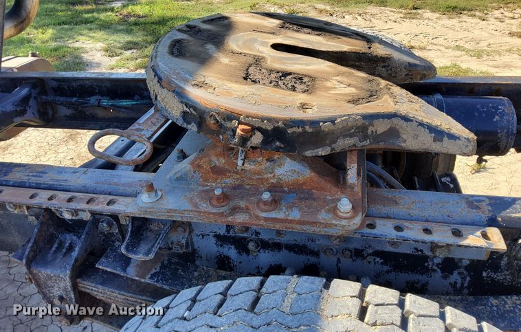 image for item DJ6132 1984 GMC Brigadier  semi truck